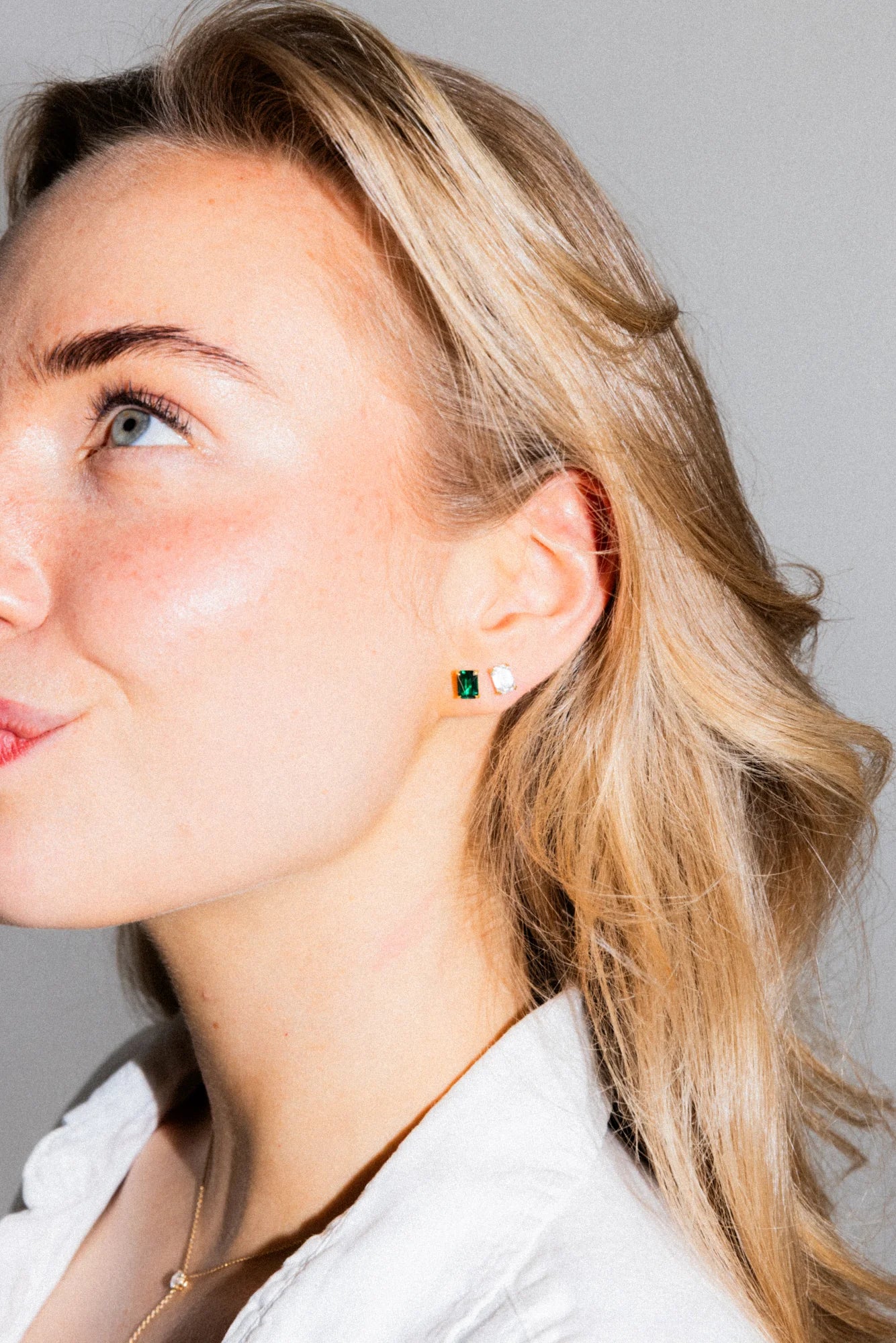 Signature Studs Earrings - Double Prong