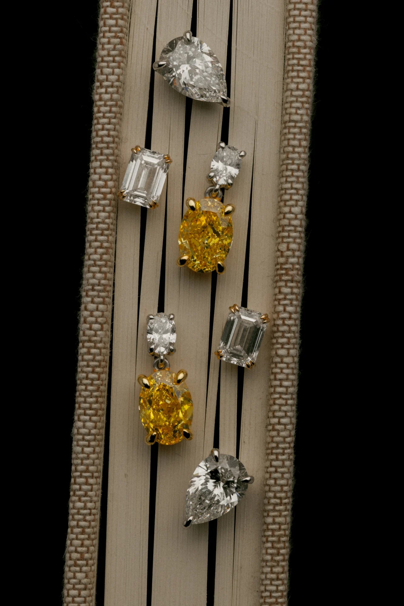 Signature Stud Earrings - Single Prong