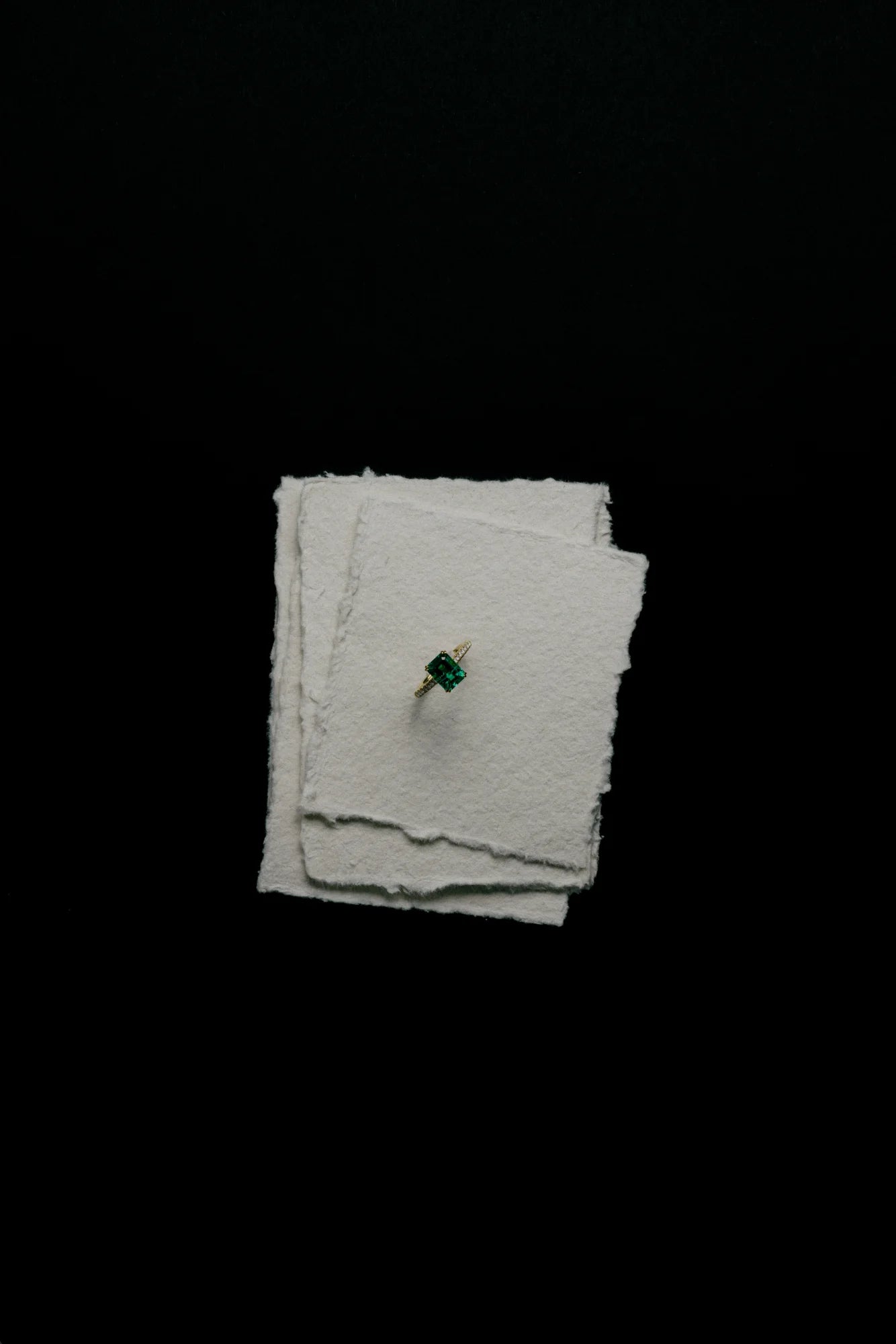 Jardin Pavé Ring Emerald