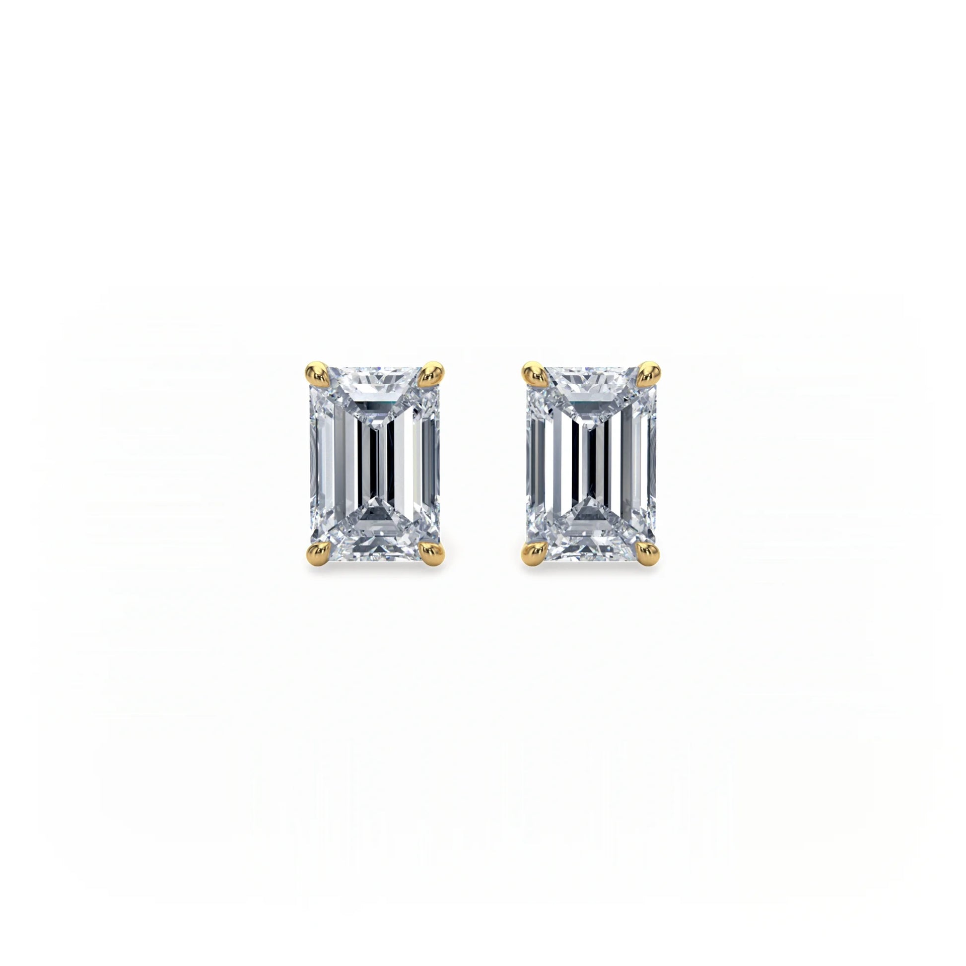 Signature Stud Earrings - Single Prong