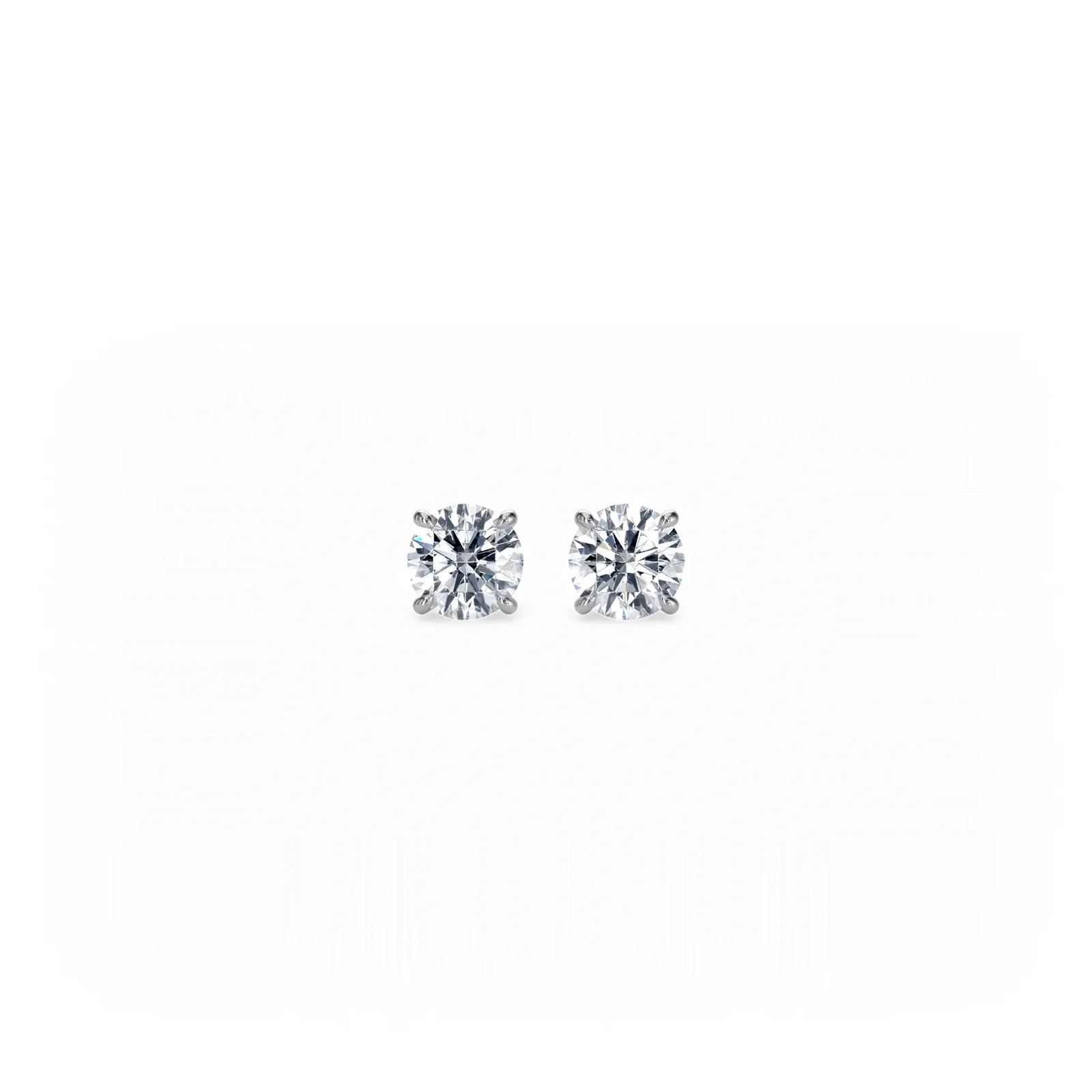 Signature Stud Earrings - Single Prong